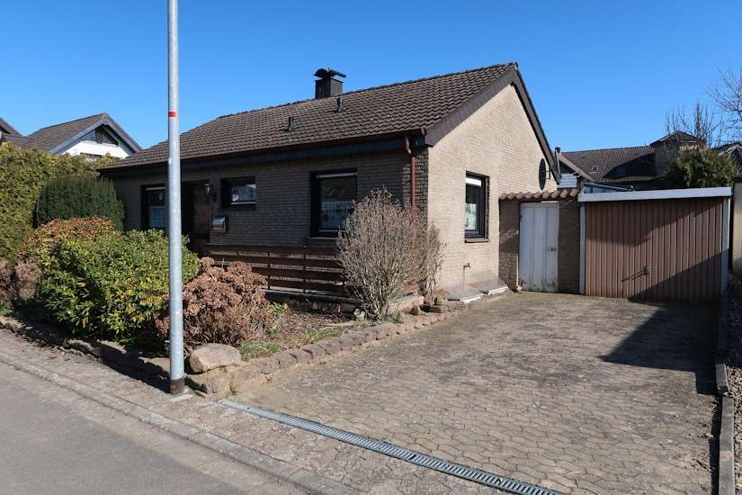 Haus zum Kaufen in Vlotho 239.000 € 75 m²