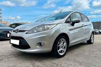 Ford Fiesta 114.911 km 4.499 &euro; Detmold 32758