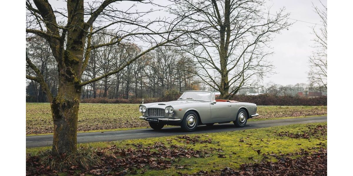 Lancia Flaminia 10.501 km 120.000 &euro; Verl 33415