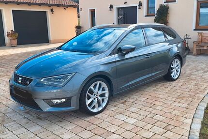 Seat Leon 87.437 km 14.999 &euro; Detmold 32758
