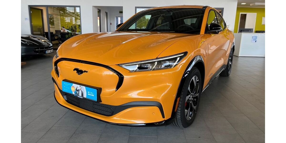 Ford Mustang Mach-E 32.500 km 34.995 &euro; Herford 32052