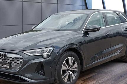 Audi Q8 e-tron 32.803 km 42.960 &euro; Bad Salzuflen 32105