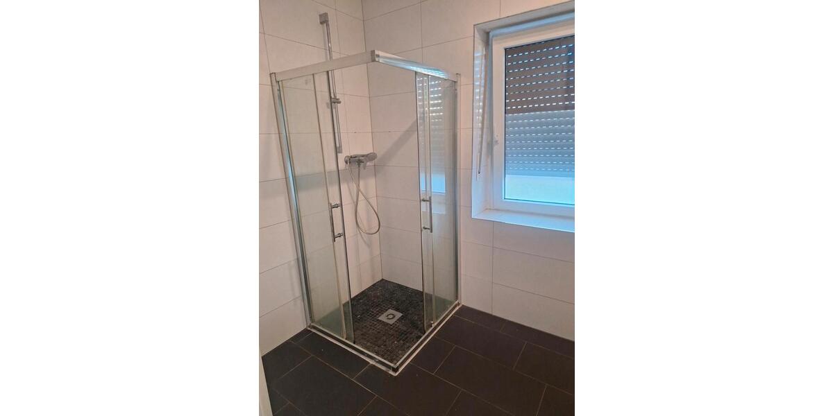 Erdgeschoßwohnung Hiddenhausen - 3 Zimmer, 83 m&sup2;, 750&euro; | Angebot:26414776