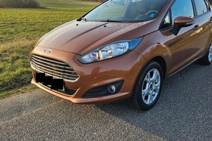 Ford Fiesta 86.000 km 5.400 &euro; Bielefeld 33739