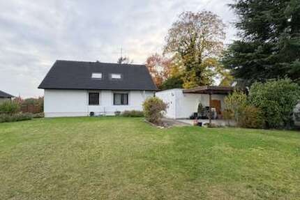 Haus zum Kaufen in Bad Salzuflen 399.000 € 165 m² 7 zimmer