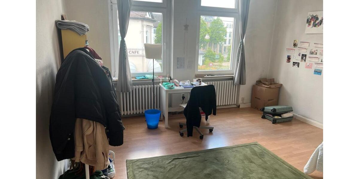 Etagenwohnung Detmold - 1 Zimmer, 2 m&sup2;, 375&euro; | Angebot:26647408