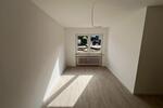 Erdgeschoßwohnung Lage - 3 Zimmer, 100 m&sup2;, 980&euro; | Angebot:25562383