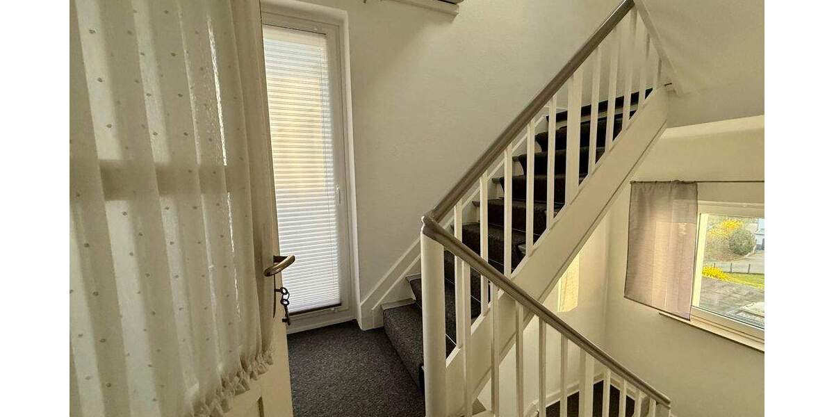 Reserviert: Doppelhaushälfte mit Baugrund. 7 zimmer