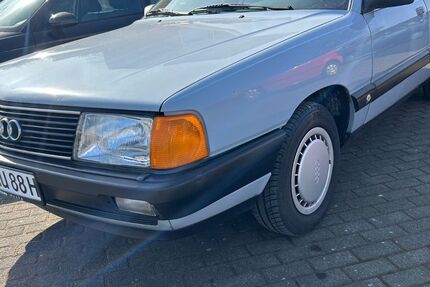 Audi 100 300.000 km 4.900 € Bielefeld 33689