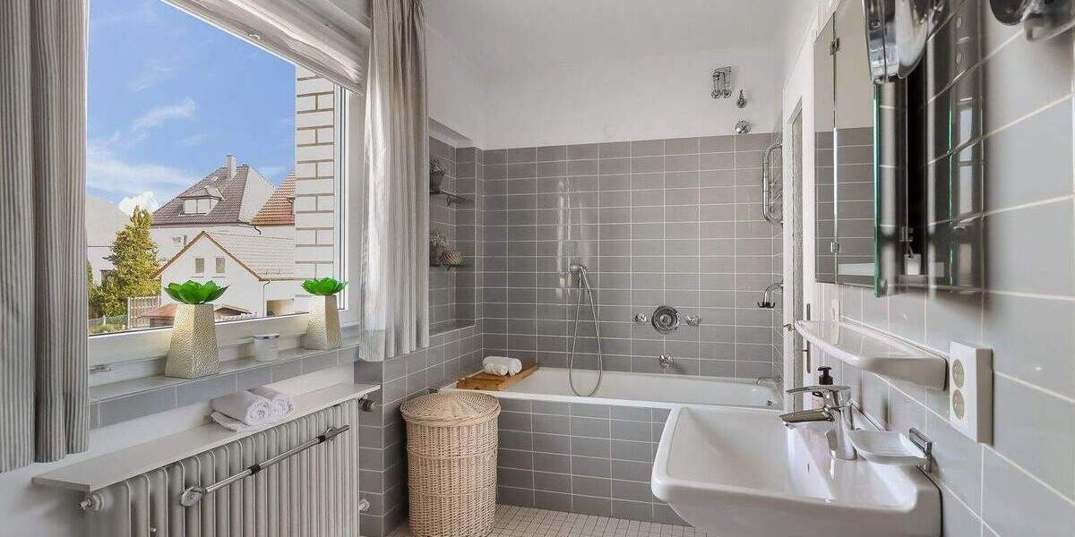 Doppelhaushälfte Bielefeld Brackwede - 6 Zimmer, 181 m&sup2;, 445.000&euro; | Angebot:25821913