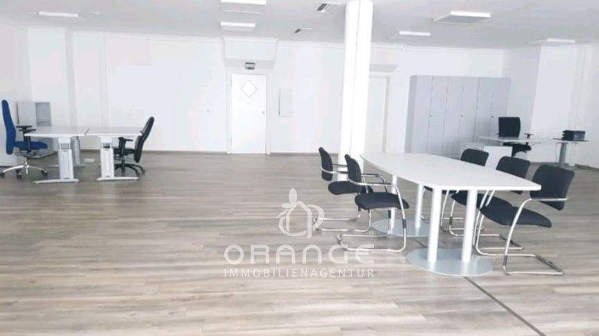 Gewerbeobjekt Bad Salzuflen Innenstadt - 3 Zimmer, 155 m&sup2;, 160.000&euro; | Angebot:25670712