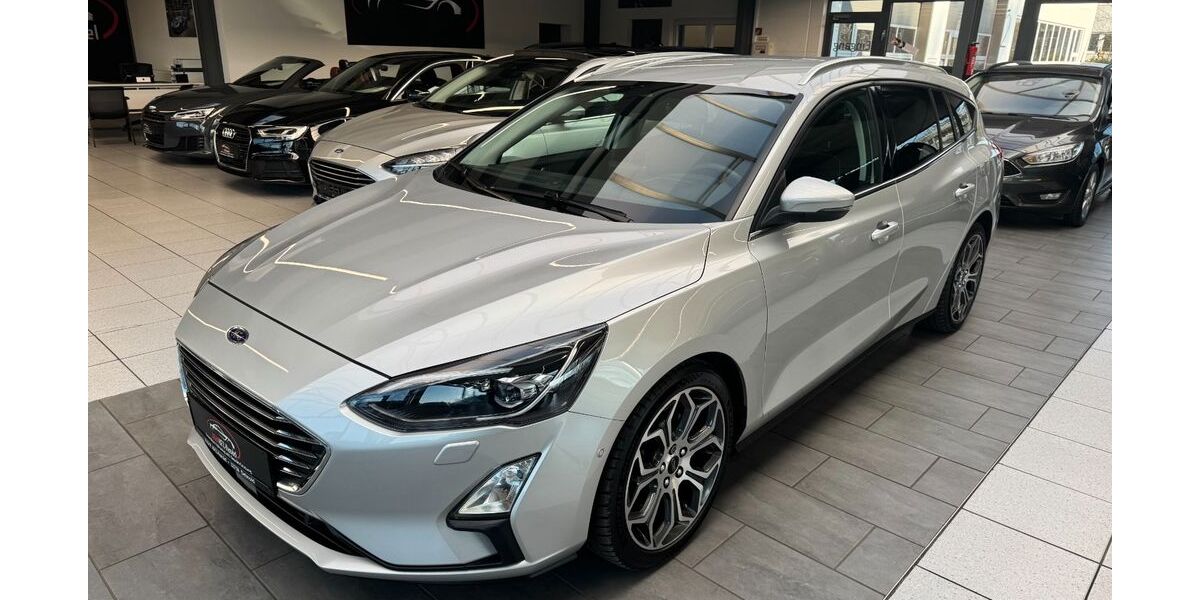 Ford Focus 117.000 km 13.900 &euro; Detmold 32758