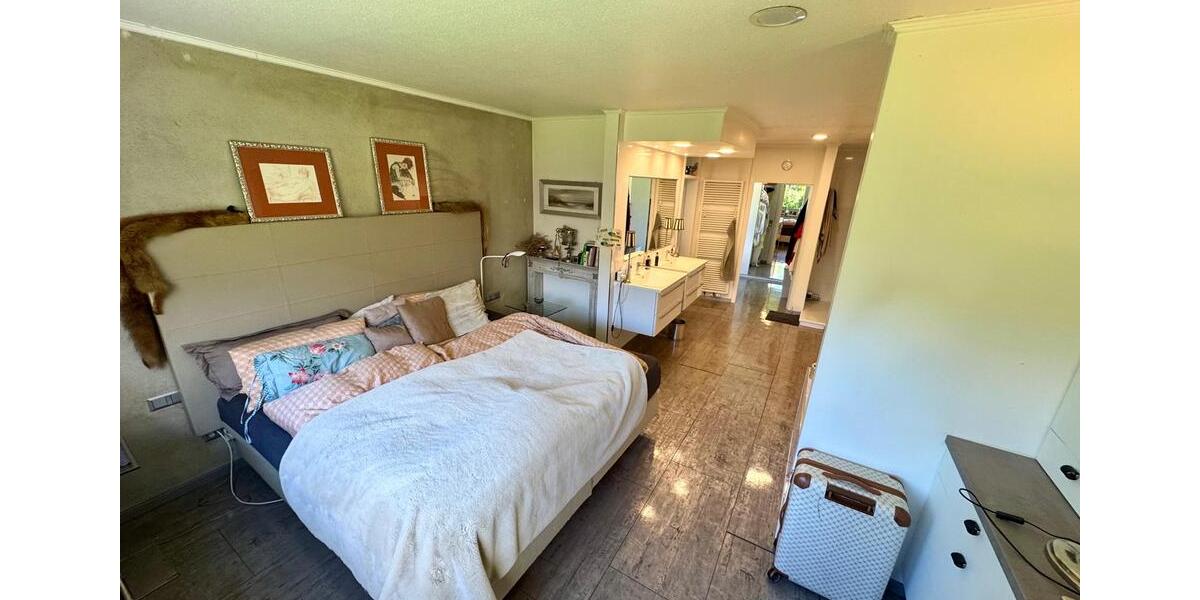 Bungalow Detmold - 7 Zimmer, 240 m&sup2;, 549.000&euro; | Angebot:26851137