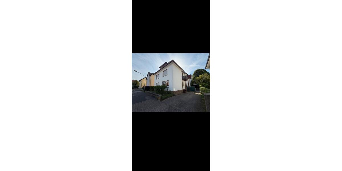 Mehrfamilienhaus, Wohnhaus Lage - 11 Zimmer, 300 m&sup2;, 425.000&euro; | Angebot:27262168