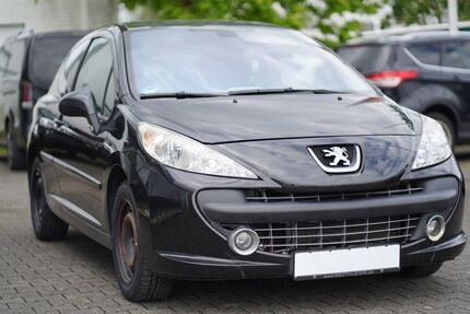 Peugeot 207 196.876 km 1.950 &euro; Rheda-Wiedenbrück 33378