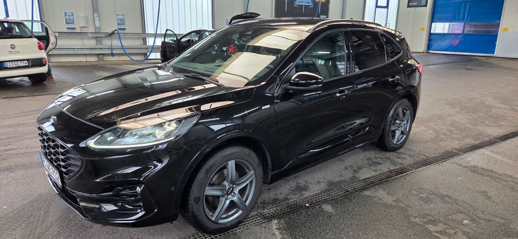 Ford Kuga 111.000 km 16.950 &euro; Leopoldshöhe 33818