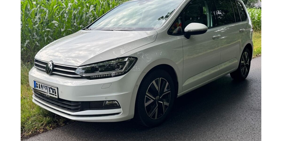 VW Touran 87.000 km 26.840 &euro; Bielefeld 33689