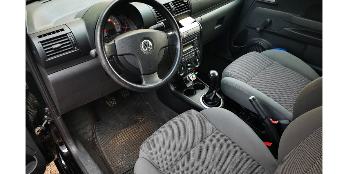 VW Fox 150.000 km 2.100 &euro; Bielefeld 33647