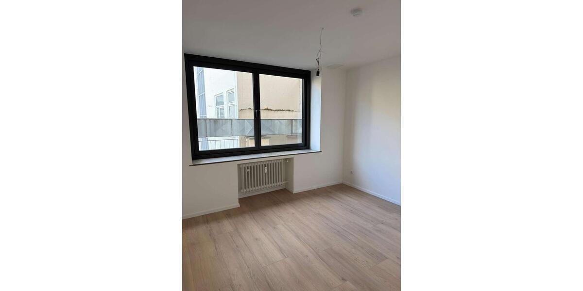 Etagenwohnung Bielefeld - 5 Zimmer, 122 m&sup2;, 1.290&euro; | Angebot:26099695