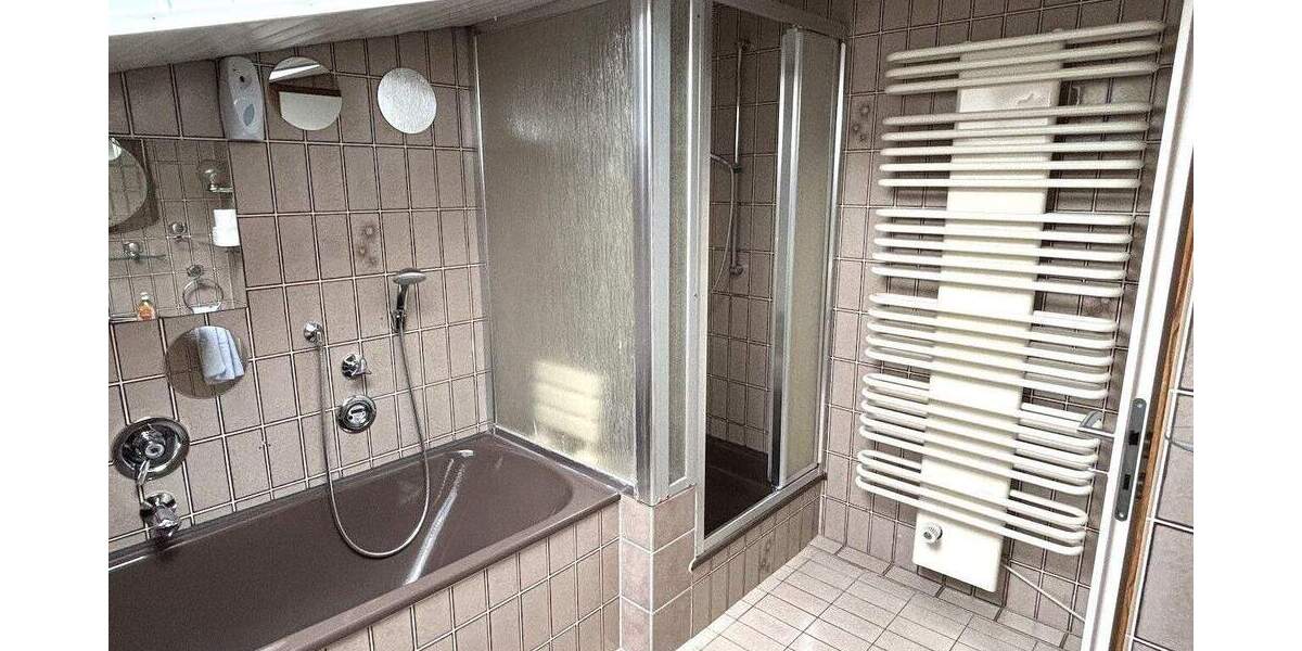 Etagenwohnung Bünde - 2 Zimmer, 76 m&sup2;, 139.500&euro; | Angebot:25741955