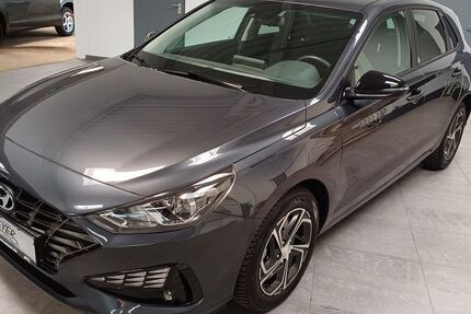 Hyundai i30 42.373 km 15.950 &euro; Bad Oeynhausen 32547