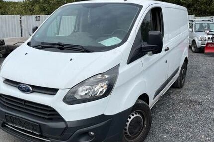 Ford Transit Custom 93.500 km 9.999 € Detmold 32758