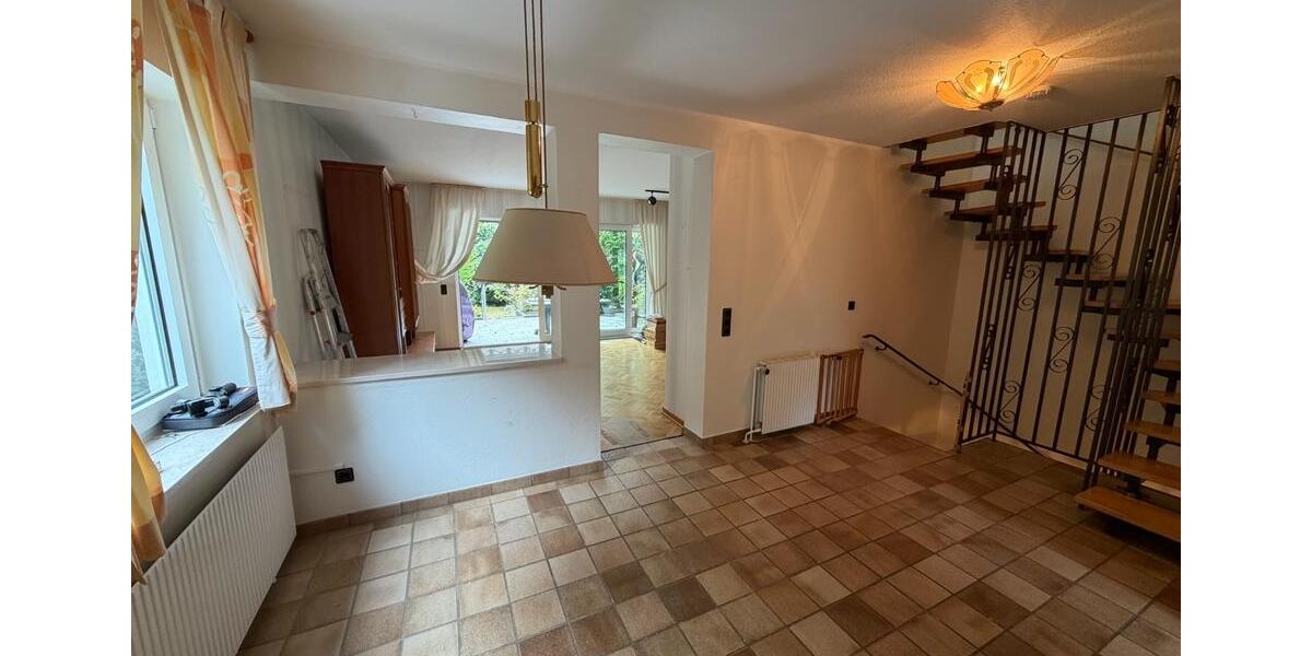 Gepflegtes 4-Zimmer-Endreihenhaus mit Garten, Keller, Garage 4 zimmer