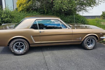 Ford Mustang 5.555 km 31.000 € Spenge 32139