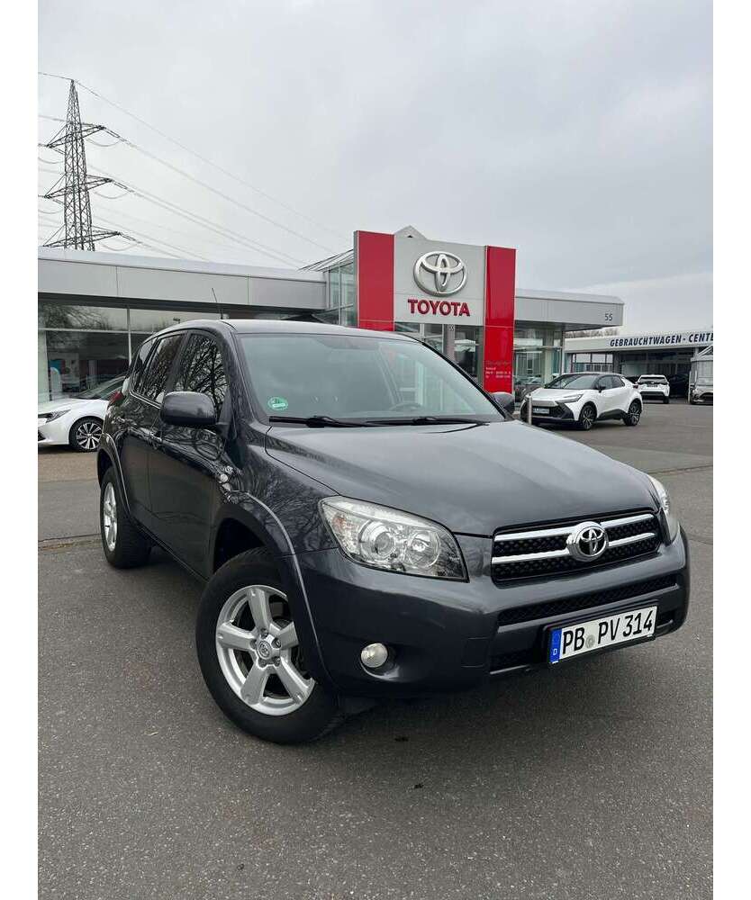 RAV 4