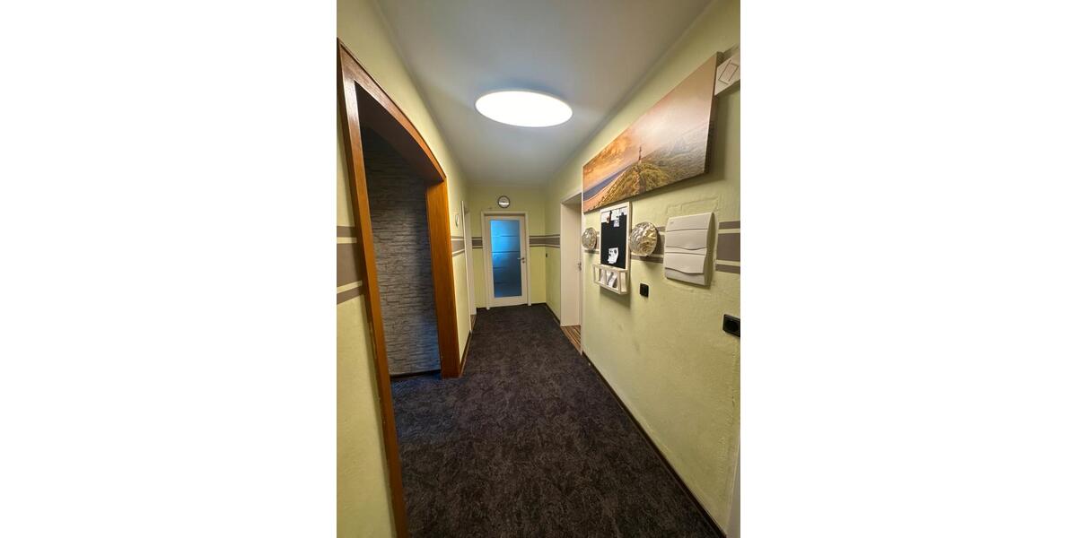 Etagenwohnung Bielefeld Heepen - 4 Zimmer, 110 m&sup2;, 1.100&euro; | Angebot:25725336