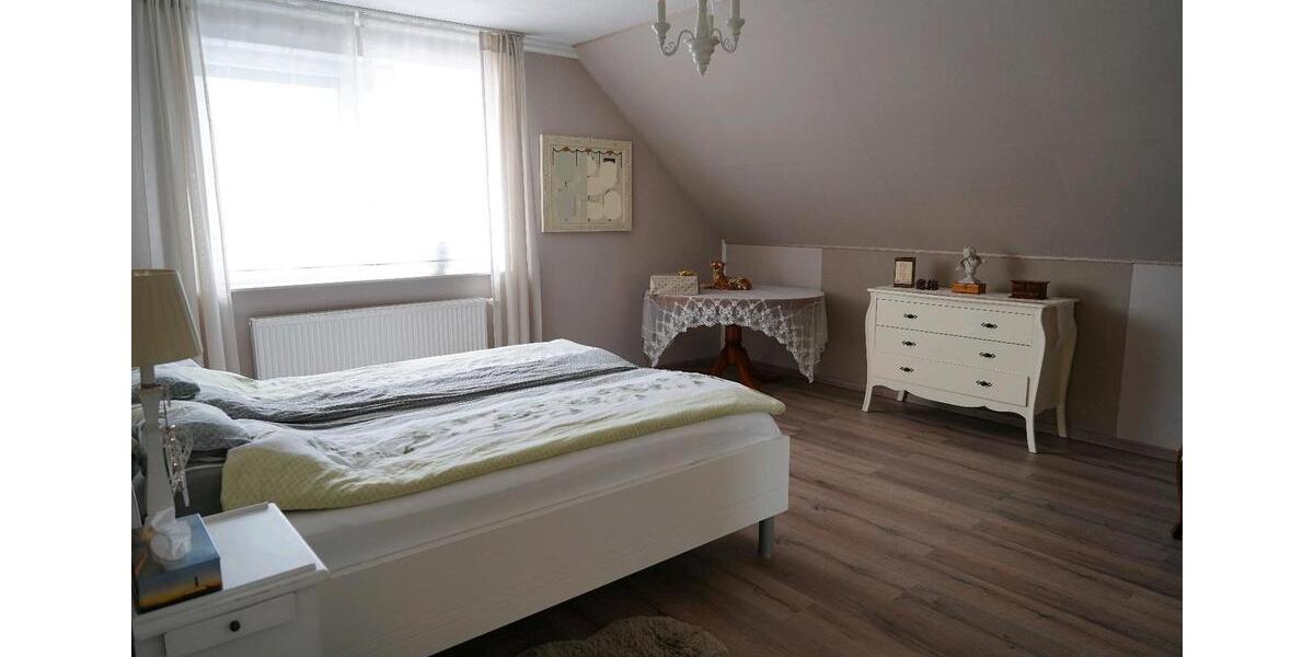 Einfamilienhaus Leopoldshöhe - 6 Zimmer, 152 m&sup2;, 485.000&euro; | Angebot:26800170