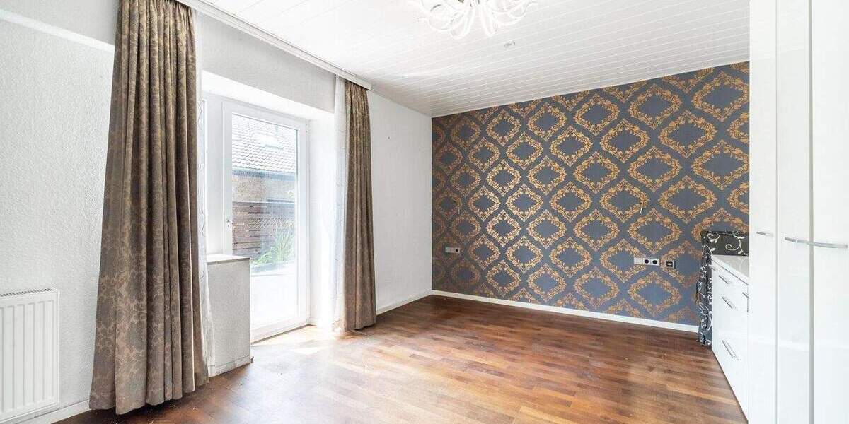 Die Immobilie kostet 1000€m² weniger als Vergleichsobjekte in der Gegend! 8 zimmer