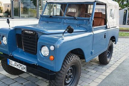 Land Rover Defender 22.347 km 57.500 € Bielefeld 33609