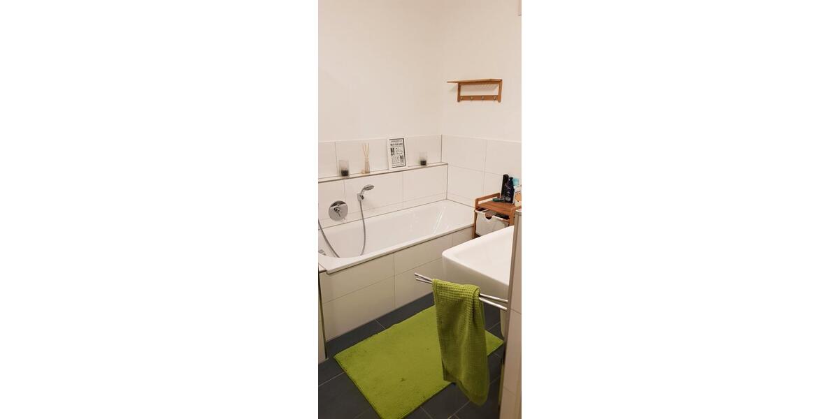 Etagenwohnung Schloß Holte-Stukenbrock Stukenbrock - 2 Zimmer, 70 m&sup2;, 250.000&euro; | Angebot:27000636