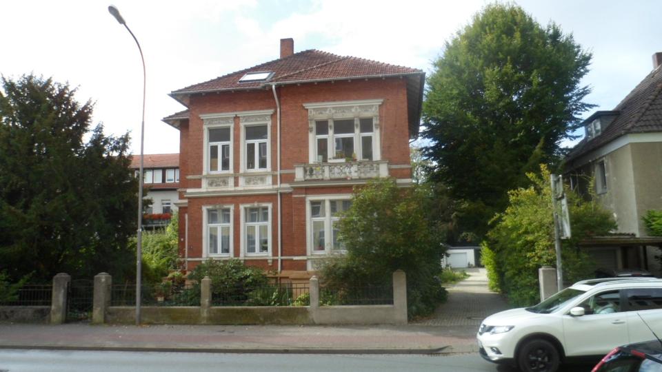 Dachgeschoßwohnung in Gründerzeitvilla in Herford Zentrum 3 zimmer