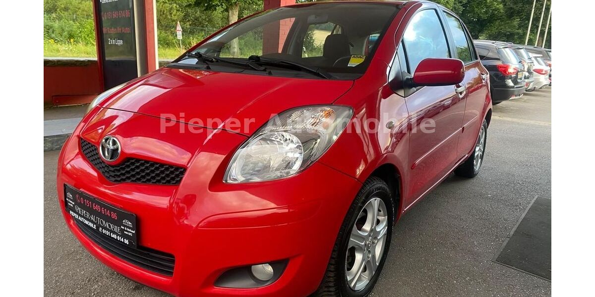 Toyota Yaris 120.000 km 7.990 &euro; Oerlinghausen 33813