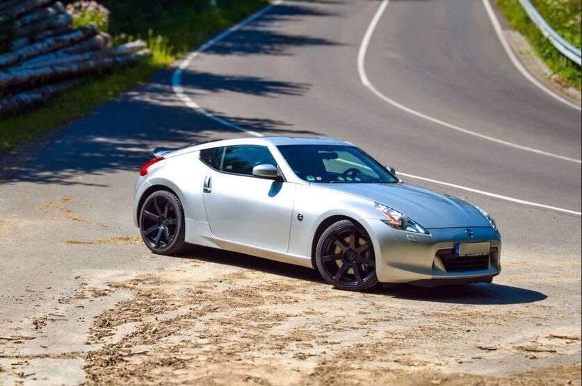 370Z