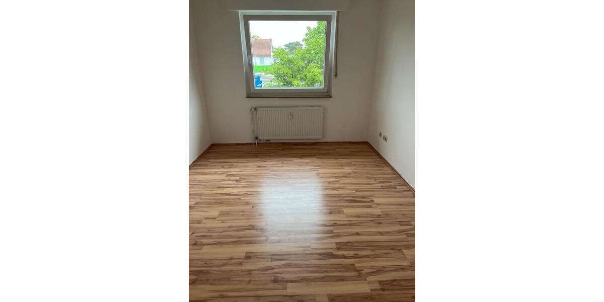 Etagenwohnung Bielefeld Brackwede - 3 Zimmer, 80 m&sup2;, 190.000&euro; | Angebot:26481982