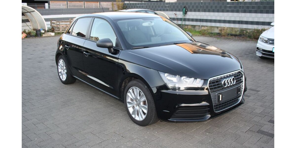 Audi A1 127.600 km 7.499 &euro; Detmold 32758