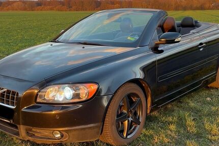 Volvo C70 225.000 km 5.999 € Lage 32791
