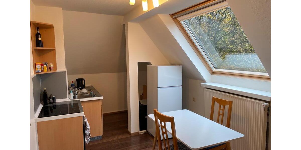 Dachgeschoßwohnung Bielefeld Gadderbaum - 2.5 Zimmer, 55 m&sup2;, 800&euro; | Angebot:26506422