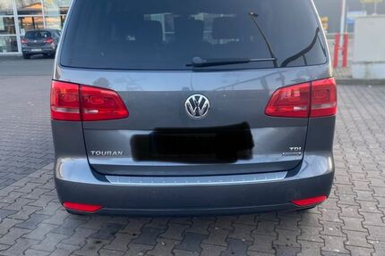 VW Touran 122.609 km 9.200 &euro; Delbrück 33129
