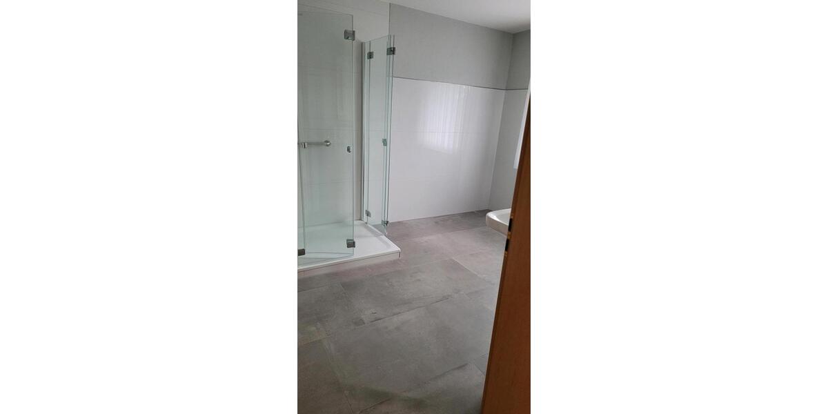 Einfamilienhaus Leopoldshöhe - 6 Zimmer, 185 m&sup2;, 1.650&euro; | Angebot:25636953