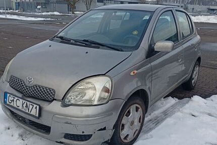 Toyota Yaris 196.000 km 1.299 &euro; Rheda-Wiedenbrück 33378