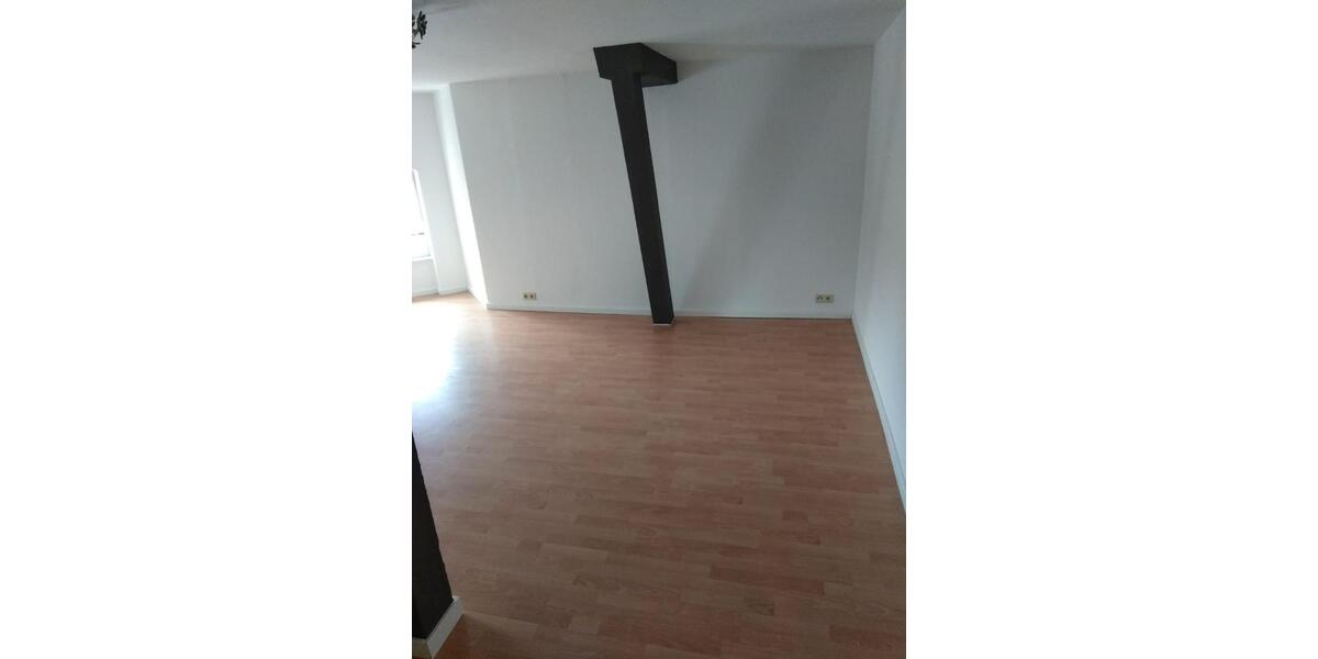 Etagenwohnung Detmold Hakedahl - 4 Zimmer, 104 m&sup2;, 800&euro; | Angebot:26302887
