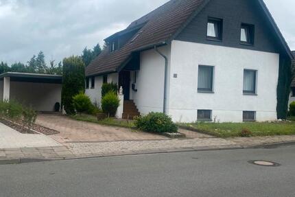 Haus Gütersloh - 8 Zimmer, 180 m&sup2;, 620.000&euro; | Angebot:27428611