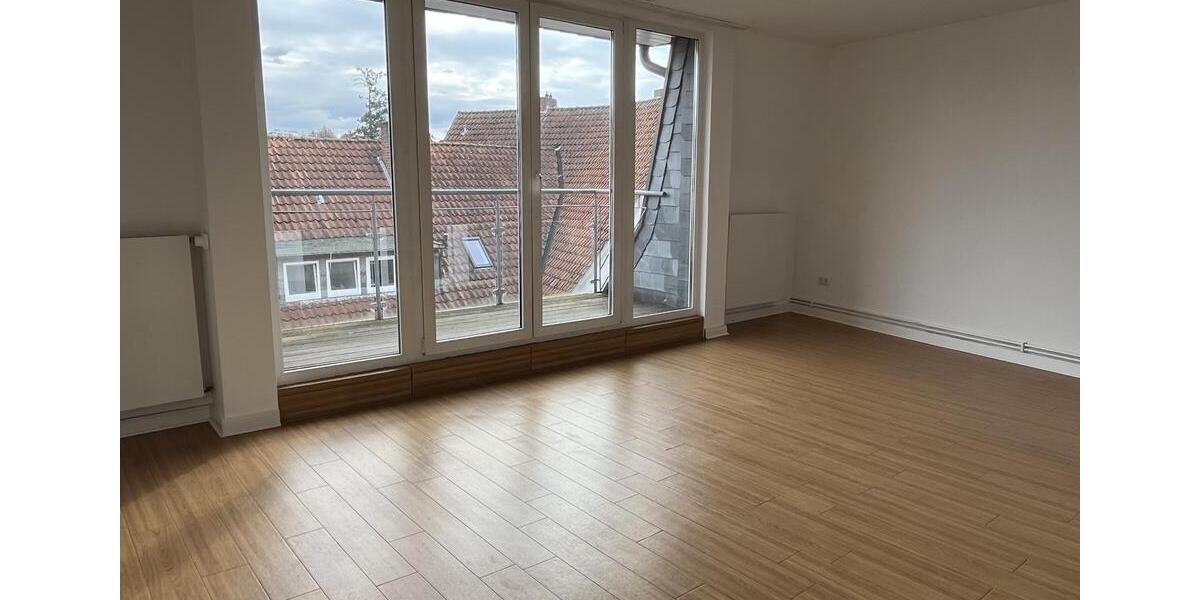 Etagenwohnung Bad Salzuflen - 5 Zimmer, 166 m&sup2;, 1.045&euro; | Angebot:24803540
