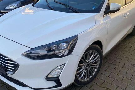 Ford Focus 275.000 km 5.850 &euro; Bielefeld 33647