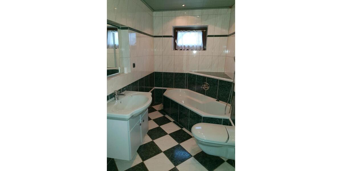 Bungalow Bielefeld Sennestadt - 4 Zimmer, 120 m&sup2;, 480.000&euro; | Angebot:26901794