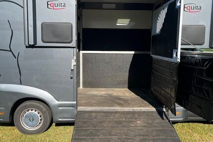 Renault Master 24.000 km 52.950 &euro; Halle Westfalen 33790